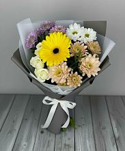 Букет цветов из:  Розы, Герберы и Хризантемы в Кандрах