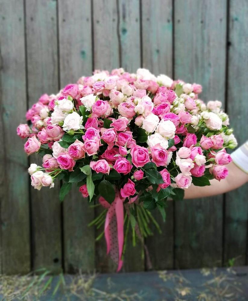 Букет Розовые кустовые розы Натали и Лав Лидия в Кандрах