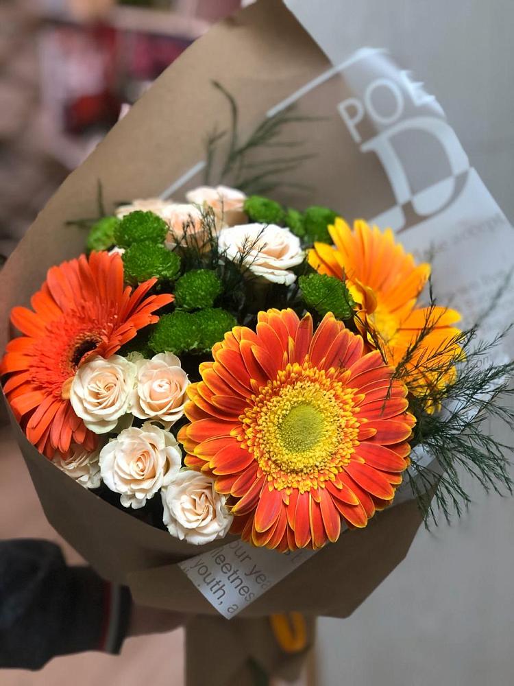 Букет цветов из: Герберы, Хризантемы и Розы в Кандрах